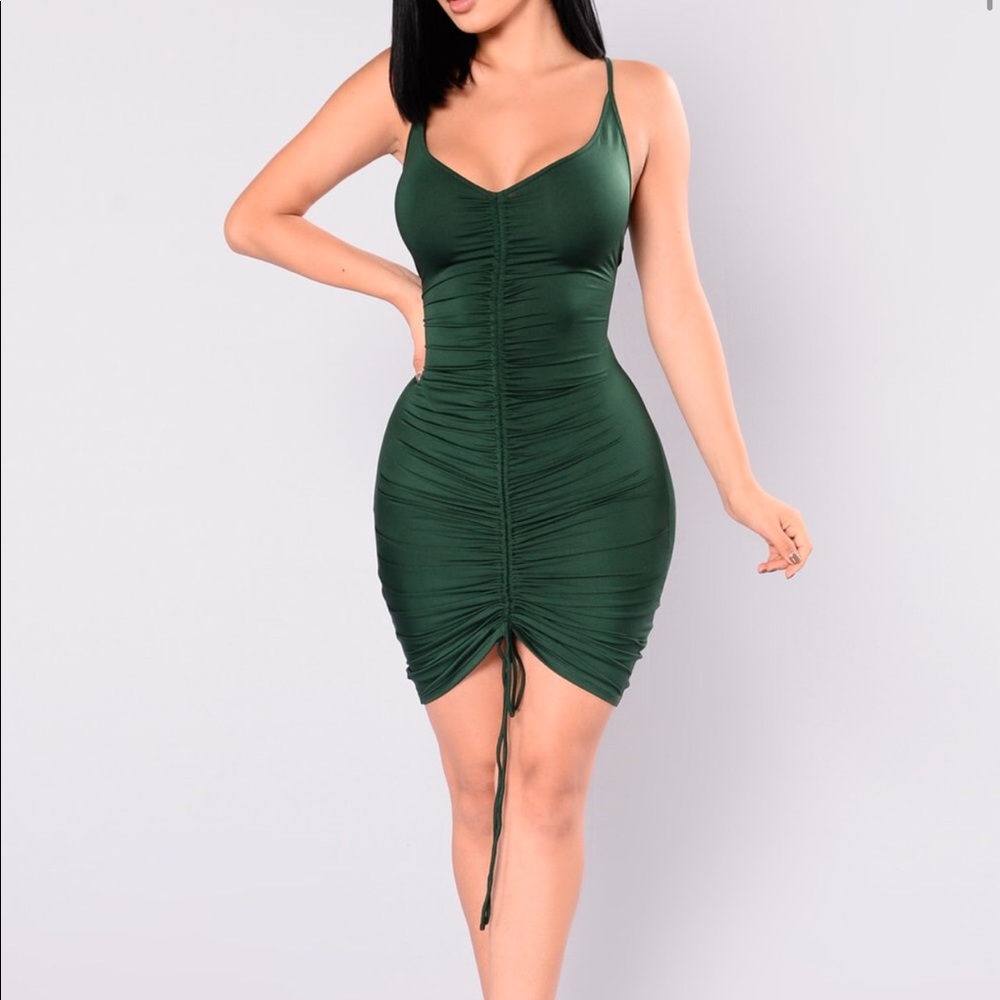 Dark green ruched bodycon dress